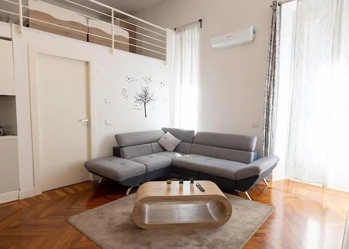 Loft2 Via Morosini Centro - Ixihome * Варезе