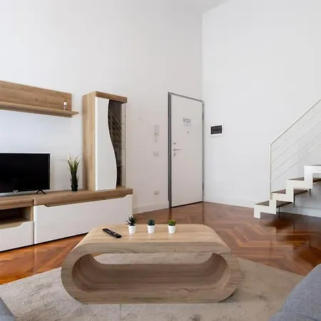 Apartment Loft2 Via Morosini Centro - Ixihome